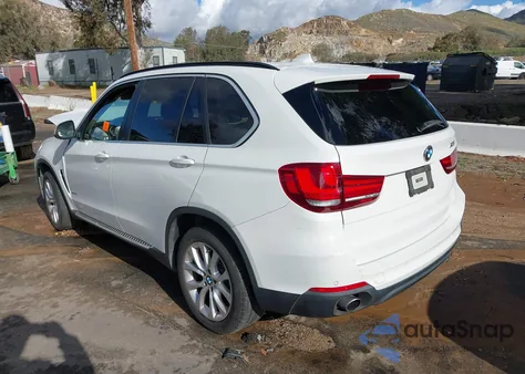 2016 BMW X5 xDrive35I z USA, uszkodzony, nr VIN 5UXKR0C51G0P27341